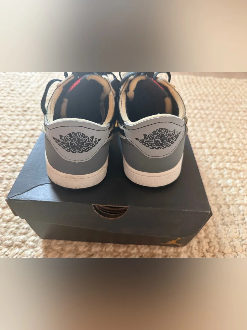 Jordan 1 Retro Sneakers - Black Smoke  - 0982006